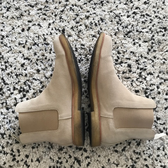 Common Projects Chelsea Boots - Picture 8 of 14